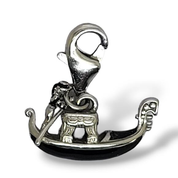 New 925 Sliver with Black Enamel Gondola Charm Highly Detailed from every angle - Picture 3 of 7